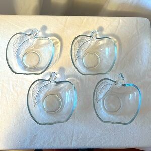 Set of 4 glass apple bowls, dessert napes, dishes, fruit bowls